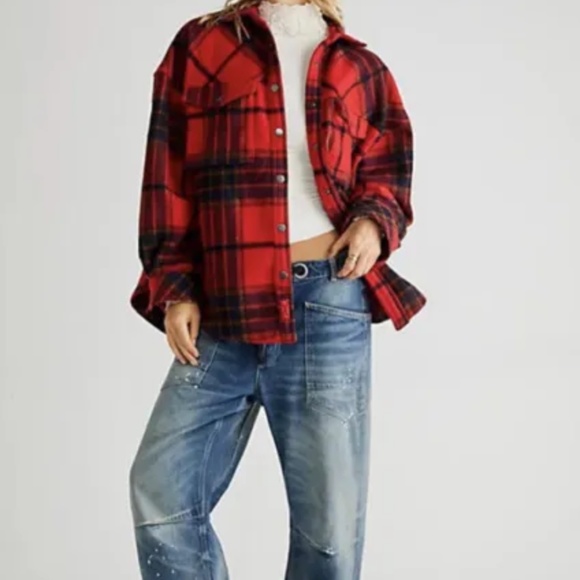 We The Free Jackets & Blazers - Free People Cabin Cozy Button Down Jacket Size L Red Plaid Oversized